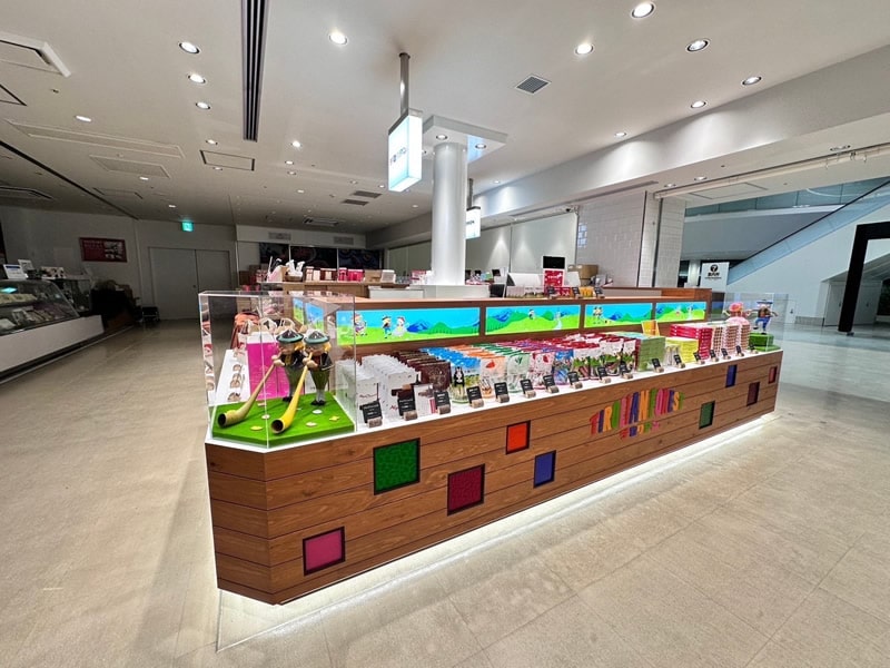 チロリアンショップ空港店